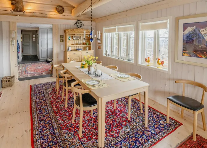 Holiday home Modern Family Near Jotunheimen